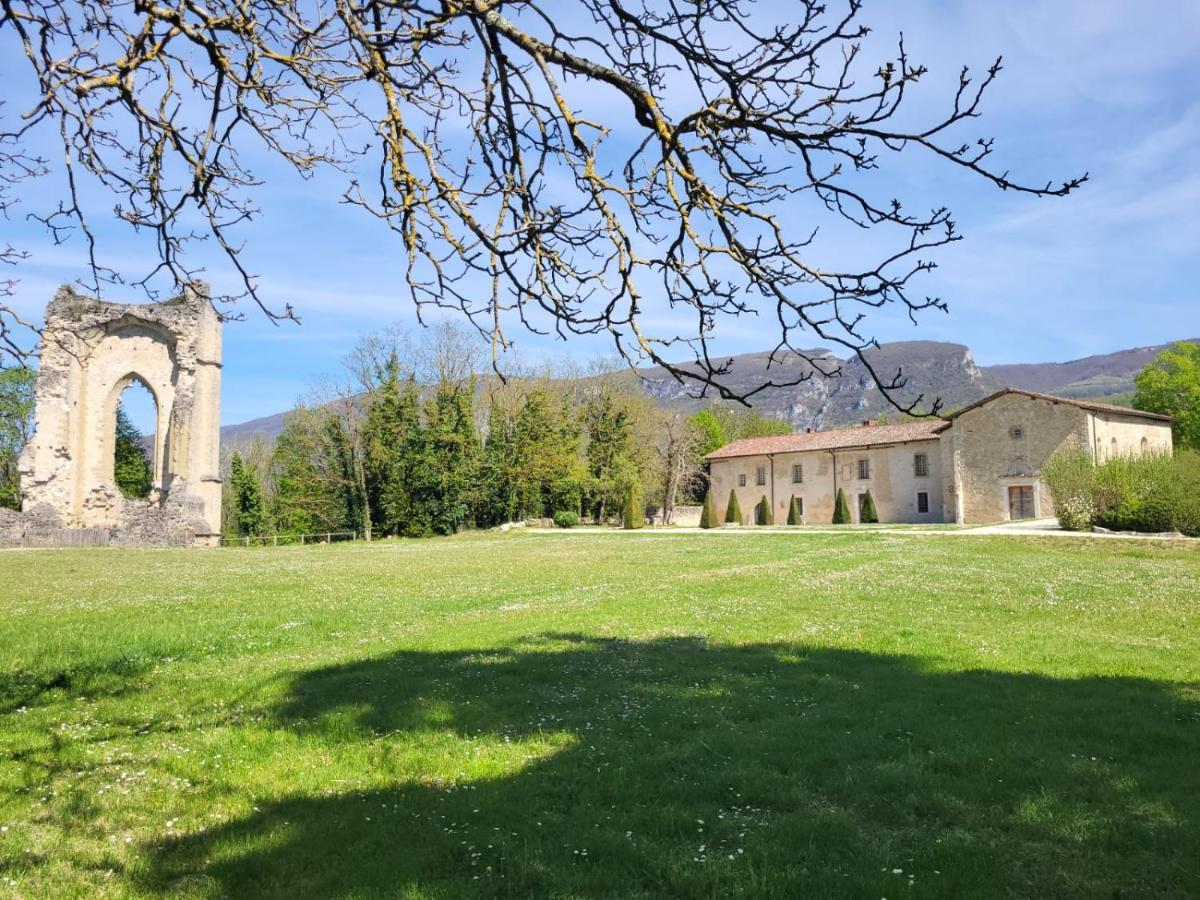Au Pied Du Vercors Tout Est Permis La Riviere  Exteriör bild