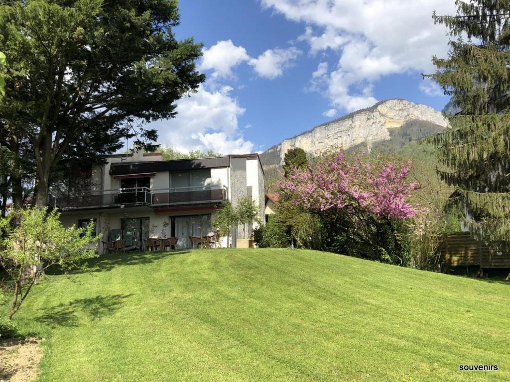 Au Pied Du Vercors Tout Est Permis La Riviere  Exteriör bild